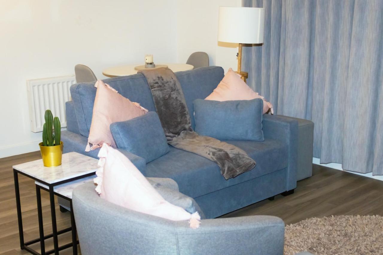 Luxurious Mk Apartment-campbell Park * Milton Keynes